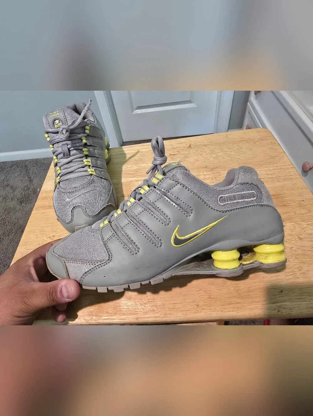 VINTAGE Nike Shox NZ Medium Grey/Sonic Yellow Running Shoes! Size 9 Women's 2011